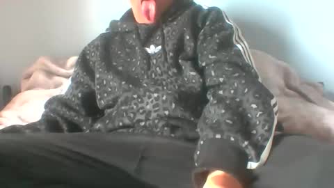 Snapshot of gunishment chatting on November 1, 2025, 1:57 pm gunishment online show from November 1, 2025, 1:57 pm