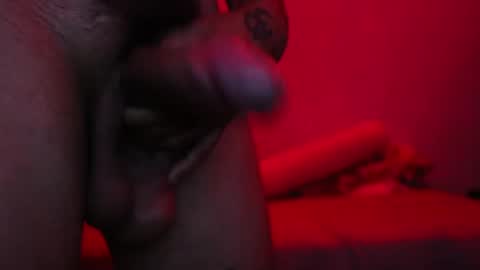 guss6969868792 online show from May 18, 2026, 7:36 am
