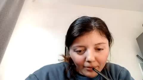 Alana online show from April 20, 2026, 2:31 pm