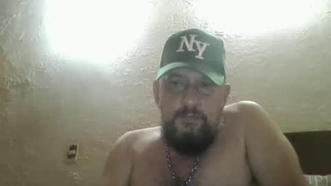 gustavo1350 online show from January 18, 2026, 2:48 am