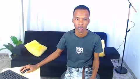 Snapshot of gusy_18 chatting on February 13, 2026, 8:16 pm Gusty online show from February 13, 2026, 8:16 pm