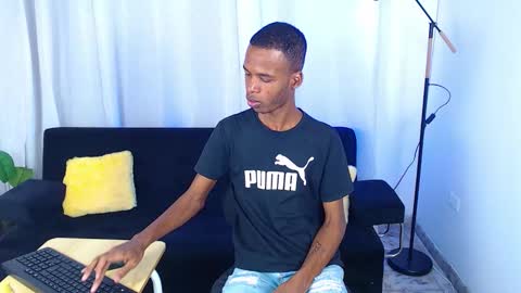 Snapshot of gusy_18 chatting on February 19, 2026, 8:27 pm Gusty online show from February 19, 2026, 8:27 pm