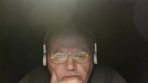 guyboy73 online show from September 17, 2025, 12:34 am