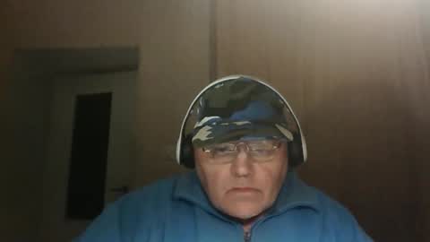 guyboy73 online show from October 8, 2025, 11:13 pm