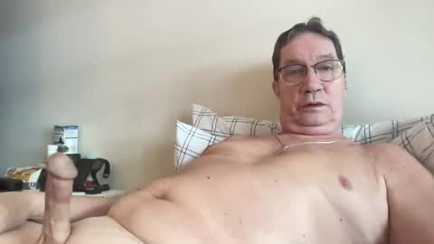 gwashere4u online show from February 1, 2026, 2:04 pm