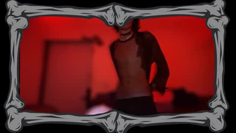 Gweendolyn online show from December 2, 2025, 7:47 am