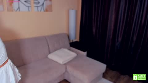 Snapshot of gwenbudlong chatting on January 7, 2025, 4:39 am Sofia online show from January 7, 2025, 4:39 am