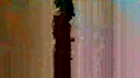 gwenn24 online show from June 8, 2026, 2:12 am