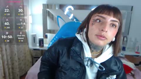 gyal_8_ online show from November 15, 2025, 3:48 am