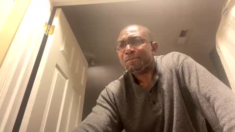 gyesaw1970 online show from December 2, 2024, 4:53 am