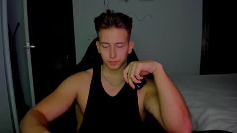 Snapshot of gym_alpha chatting on February 17, 2026, 10:49 pm Oliver online show from February 17, 2026, 10:49 pm