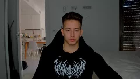 Snapshot of gym_alpha chatting on February 18, 2026, 3:08 pm Oliver online show from February 18, 2026, 3:08 pm