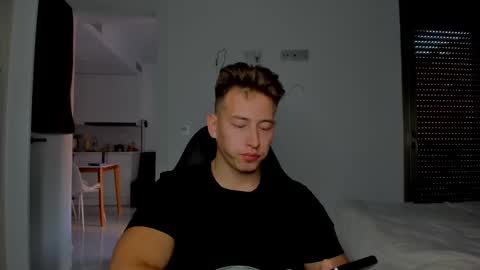 Snapshot of gym_alpha chatting on February 22, 2026, 4:27 pm Oliver online show from February 22, 2026, 4:27 pm