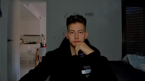 Snapshot of gym_alpha chatting on February 26, 2026, 1:54 pm Oliver online show from February 26, 2026, 1:54 pm