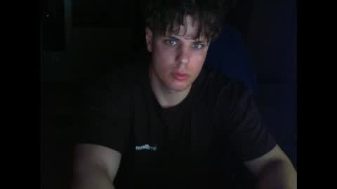 gymguy0505 online show from January 18, 2026, 11:19 pm