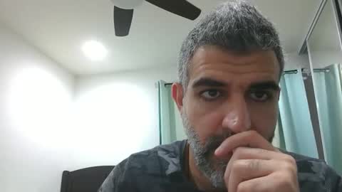 Snapshot of h0nest84 chatting on December 19, 2024, 6:34 am h0nest84 online show from December 19, 2024, 6:34 am