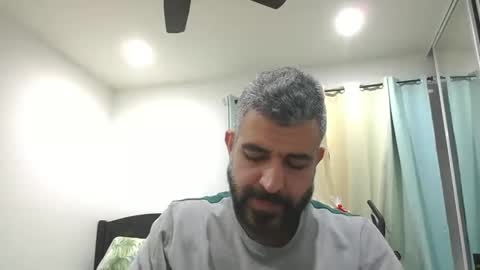 Snapshot of h0nest84 chatting on January 3, 2025, 7:38 am h0nest84 online show from January 3, 2025, 7:38 am