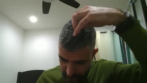 Snapshot of h0nest84 chatting on January 17, 2025, 6:57 am h0nest84 online show from January 17, 2025, 6:57 am