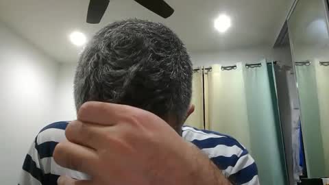 Snapshot of h0nest84 chatting on February 5, 2025, 7:39 am h0nest84 online show from February 5, 2025, 7:39 am