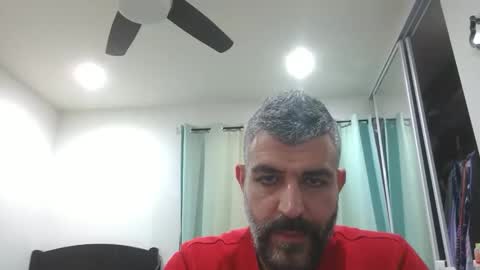 Snapshot of h0nest84 chatting on February 17, 2025, 3:25 am h0nest84 online show from February 17, 2025, 3:25 am