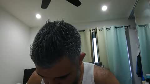 h0nest84 online show from January 5, 2026, 11:30 pm