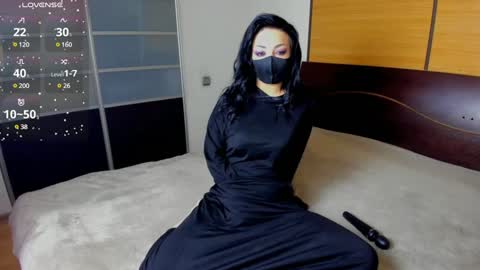 Linda online show from January 26, 2025, 2:35 am