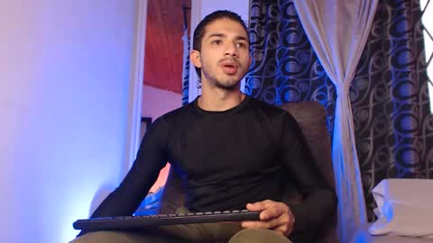 Snapshot of hadez_69 chatting on May 2, 2026, 10:48 pm HADEZ online show from May 2, 2026, 10:48 pm