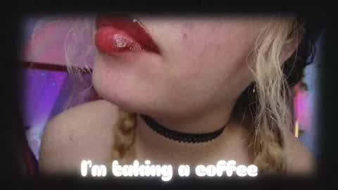 Haely online show from November 8, 2025, 11:32 am