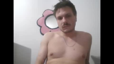 hahabenizxd online show from January 1, 2025, 3:35 pm