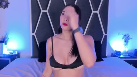 Kendal online show from January 7, 2026, 4:59 am