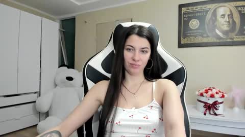 Sk     pe     Anya388109 online show from December 17, 2024, 8:32 pm