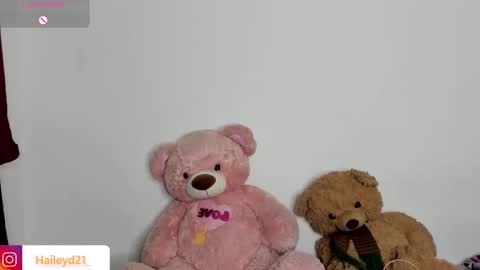 Hailey online show from February 8, 2026, 12:58 am