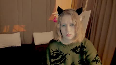 Hailey online show from March 5, 2025, 2:03 am