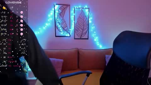 Hailey online show from October 5, 2025, 9:07 am