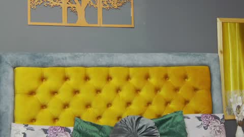 Hailey online show from February 4, 2025, 10:54 am