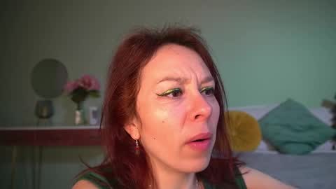 Hailey online show from March 6, 2025, 4:08 am