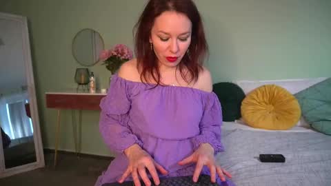 Hailey online show from March 10, 2025, 7:53 am