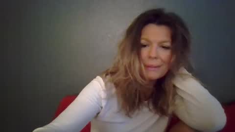 Hailey online show from December 16, 2025, 7:41 pm