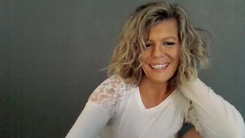 Hailey online show from March 2, 2026, 7:54 pm