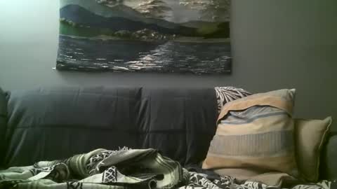 Hairiest Bear online show from December 23, 2024, 8:33 am