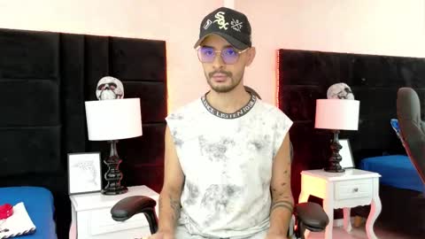 Snapshot of hairy_diamond chatting on October 14, 2025, 11:11 am H A I R Y D I A M O N D online show from October 14, 2025, 11:11 am