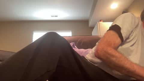 Harry online show from December 1, 2025, 7:52 pm