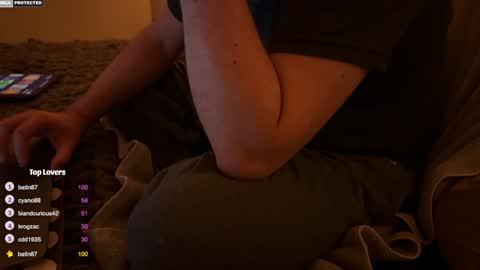 Snapshot of hairybelly818 chatting on January 28, 2025, 7:11 am Hairy Belly online show from January 28, 2025, 7:11 am