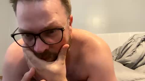 Snapshot of hairydaddybod chatting on April 15, 2026, 12:56 pm hairydaddybod online show from April 15, 2026, 12:56 pm