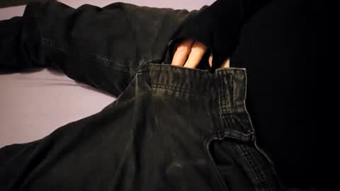 hairyfrogleg online show from April 7, 2026, 8:09 pm