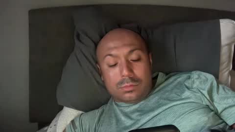 hairyman30000 online show from September 12, 2025, 2:11 am