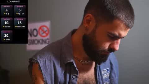 Snapshot of hairyrobxxx chatting on October 9, 2025, 11:36 pm HairyRobXxX online show from October 9, 2025, 11:36 pm