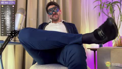 Snapshot of hairyxlmaster chatting on December 27, 2024, 8:13 am CASHMASTER CARLO online show from December 27, 2024, 8:13 am