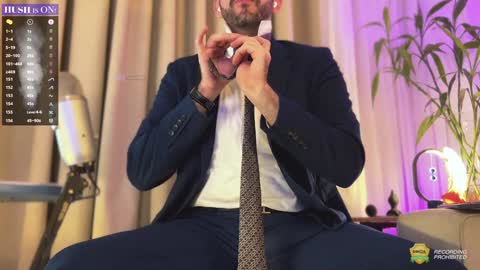 Snapshot of hairyxlmaster chatting on January 3, 2025, 8:43 am CASHMASTER CARLO online show from January 3, 2025, 8:43 am