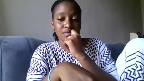 Snapshot of hajra_1 chatting on April 14, 2026, 10:54 am hajra_1 online show from April 14, 2026, 10:54 am